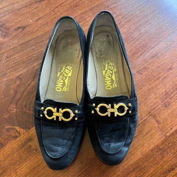 Salvatore Ferragamo Black Suede‎ Loafers with Gold Logo Buckle- Size 6C - Picture 1 of 8